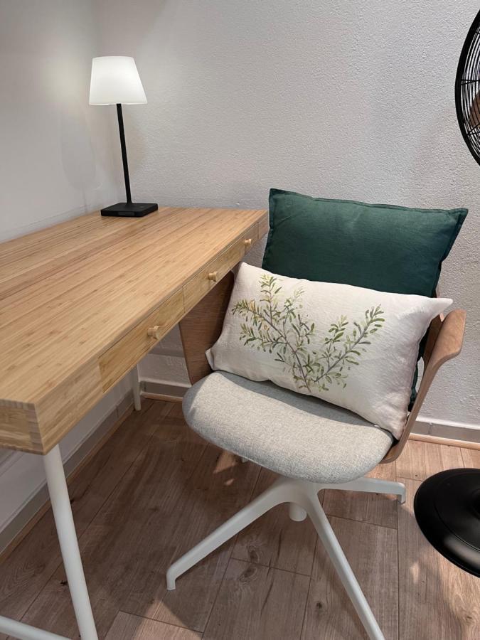Salut Le Petit Gite Carcassonne Extérieur photo
