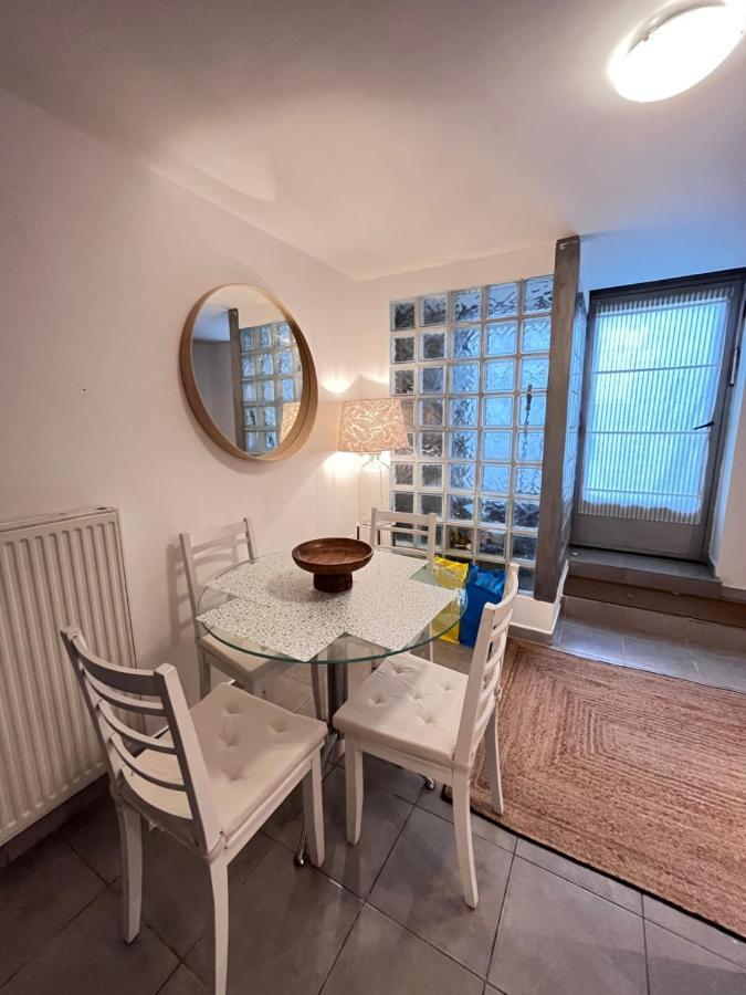 Salut Le Petit Gite Carcassonne Extérieur photo