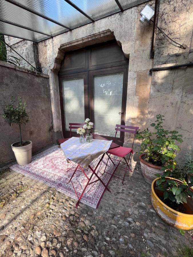 Salut Le Petit Gite Carcassonne Extérieur photo